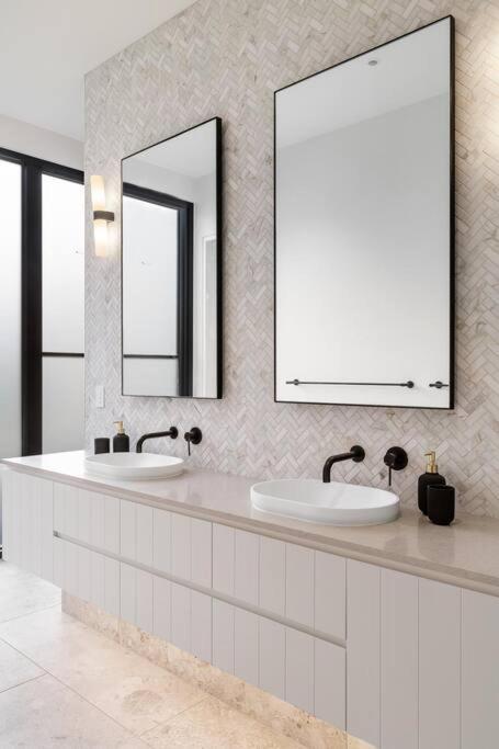 Kirks On Park - Brand New Luxury Home, Great Location Sorrento Dış mekan fotoğraf